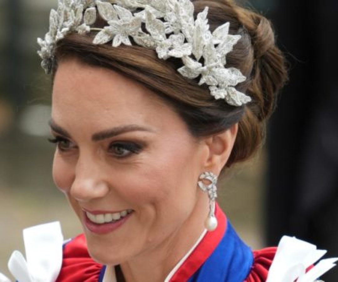 kate-1200-1-690x362